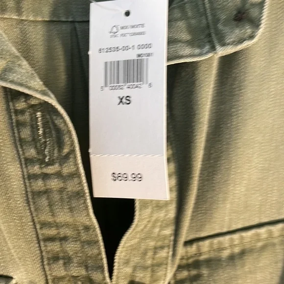 Gap casual green khaki dress with tags. Never worn - Picture 3 of 4